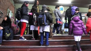 Este lunes sí hay clases, pero no atienden algunas oficinas