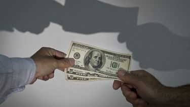 El dólar en San Juan: mucha brecha, poco precio