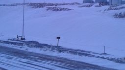 Mirá cómo nieva en la Cordillera: estiman vientos de más de 160 km/h