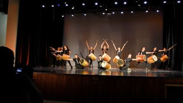 El Teatro Sarmiento vuelve a llenarse de arte con el Festival Escena en Movimiento