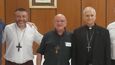 Un sanjuanino y una foto con historia: conoció a León XIV en 2023 y vaticinó su futuro