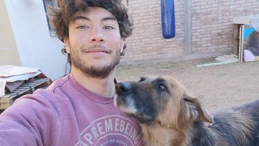 Doloroso relato: por la pirotecnia, atropellaron y mataron a la perra de un deportista sanjuanino