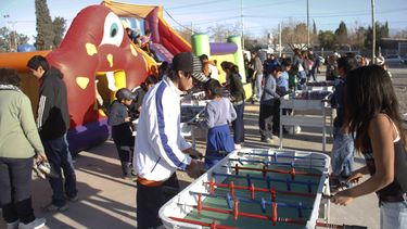 Rivadavia: entre payasos y juegos los chicos viven una fiesta