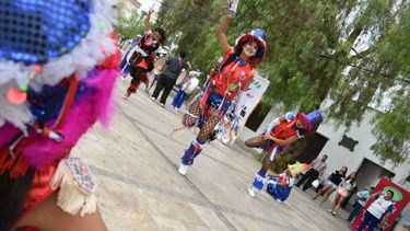 Un carnaval con 3000 artistas entre murgas, comparsas y carros