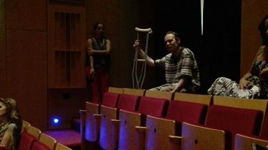 Las 100 pintoras de la bandera de Cabot aprendieron con Edgardo Mendoza