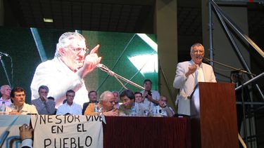 Emotivo discurso del gobernador Gioja