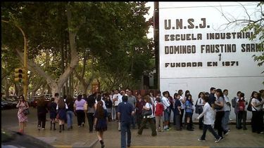 Las dos posibilidades que se manejan para que rindan los aspirantes a las escuelas de la UNSJ