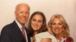 La nieta de Joe Biden posteó con la camiseta de un equipo mendocino: ¿es hincha de...
