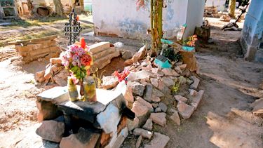 La misteriosa tumba del gaucho asesinado que se transformó en santo para Huaco&nbsp;