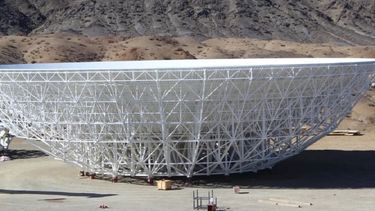 Volver para atrás: alerta en la UNSJ por el radiotelescopio chino, tras una resolución del gobierno de Milei Volver para atrás: alerta en la UNSJ por el radiotelescopio chino, tras una resolución del gobierno de Milei