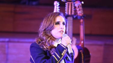 Con la voz de Soledad, San Juan recibió el Bicentenario