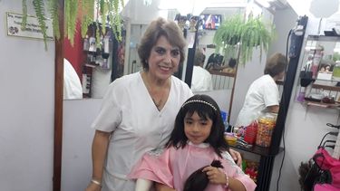 Tiene 5 años y se cortó su pelo para donarlo a los chicos de Fundame