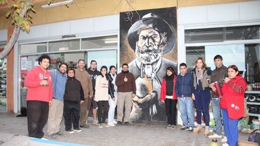 Renuevan los murales de Superiora, y los vecinos se animan a que les pinten los frentes