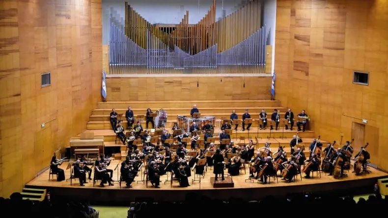 AUDITORIO JUAN VICTORIA.jpg