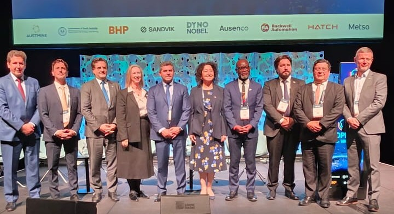 Con la presencia del gobernador Orrego, comenzó en Australia la Conferencia Mundial de Cobre