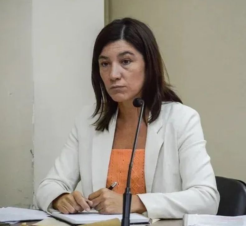 Sandra Leveque ya no será más defensora de Juan Pablo Echegaray, ya que ella ha sido seleccionada como Defensora Oficial. Sandra Leveque ya no será más defensora de Juan Pablo Echegaray, ya que ella ha sido seleccionada como Defensora Oficial.