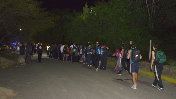 Los fieles ya iniciaron el peregrinaje a Sierras Azules