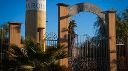 La imponente bodega El Parque, historia pura de Caucete. Foto: Leandro Porcel.