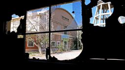 La dictadura promovió el vaciamiento de la bodega CAVIC. La dictadura promovió el vaciamiento de la bodega CAVIC.