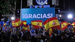España: arrasó la derecha, y Pedro Sánchez adelanta las elecciones