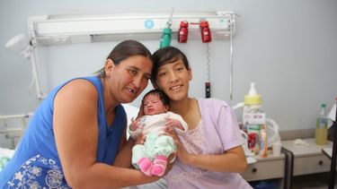 Daniela: la primera beba del año, hija de una mamá adolescente