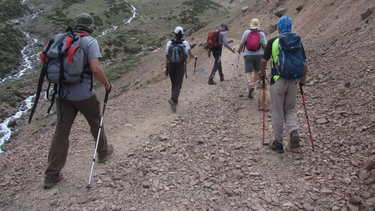 Trabajan para el regreso de los guías de montaña en San Juan
