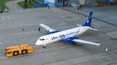 Un avión con 49 personas a bordo se estrelló en una zona boscosa de Rusia.