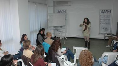 2.000 mujeres esperan por un trabajo del plan Ellas Hacen