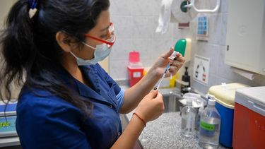 Ya colocan vacunas bivalentes contra el coronavirus en San Juan