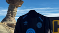 Así se mostró la camiseta de Belgrano en el Parque Ischigualasto. Así se mostró la camiseta de Belgrano en el Parque Ischigualasto.