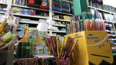 En marzo empiezan las clases y está vigente el programa oficial con importantes promociones en comercios.