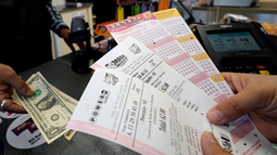 Ganó 1 millón de dólares pero perdió parte del premio por algo insólito