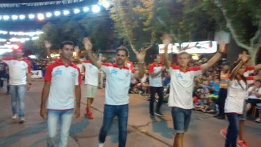 Los deportistas, ovacionados en el carrusel del Sol