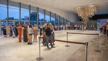 A lo largo de sus 7 años, el Teatro del Bicentenario ofreció más de 580 espectáculos y eventos, con la recepción de más de 360.000 personas en audiencia.