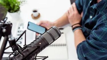Darán un curso gratuito sobre creación de podcast: cómo anotarte