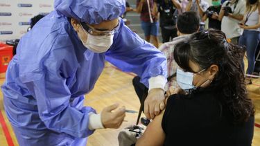 Histórico: arrancó la vacunación contra el COVID-19 en San Juan