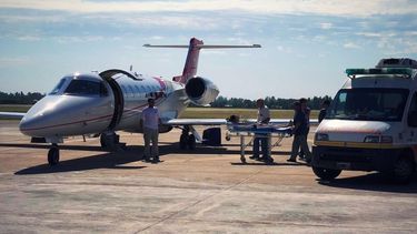 El avión sanitario de la Provincia tuvo un nuevo traslado de pacientes