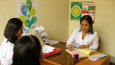 Atención mujeres, campaña ginecológica en el Médano de Oro