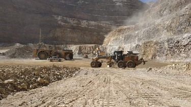 Veladero: tras el accidente del trabajador, la producción de la mina está paralizada