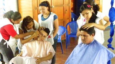 Reyes Barberos: cortate el pelo y cumplí el sueño de un chico