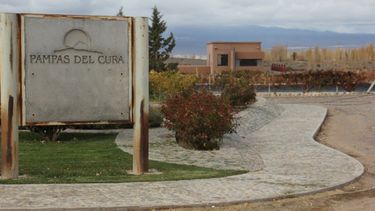 Luego de 10 años, el complejo Pampas del Cura es una realidadPampas del Cura: inauguran la primera cava winebar de Iglesia