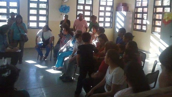 Molina se interiorizó en la situación de alumnos de la Escuela Múltiple de Calingasta