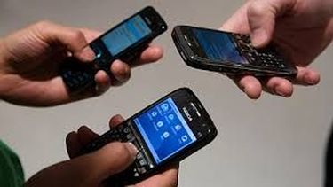 Por la tormenta, Calingasta está incomunicado desde el lunesLo que quedó del puente de Villa Calingasta: imágenes de la destrucción