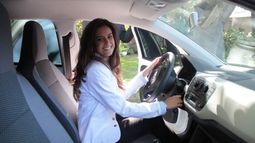 Un viaje a Europa, dinero y un auto: los premios de la flamante Reina del Sol