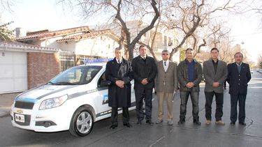 De comisarios a funcionarios