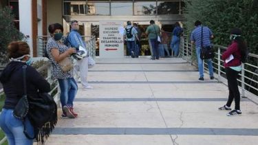 Tras conocerse el quinto caso, todos los números de coronavirus en San Juan Tras conocerse el quinto caso, todos los números de coronavirus en San Juan