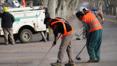 Contratados de un departamento de San Juan recibirán un aumento del 25%