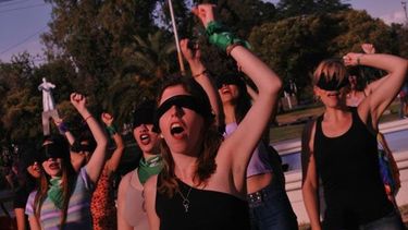 Video: así sonó el himno feminista “El violador eras tú” en San Juan