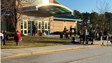 Fue nominada a mejor maestra y ahora la acusan de abusar de un alumno