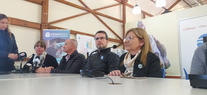 El momento de la conferencia por el Censo 2022.